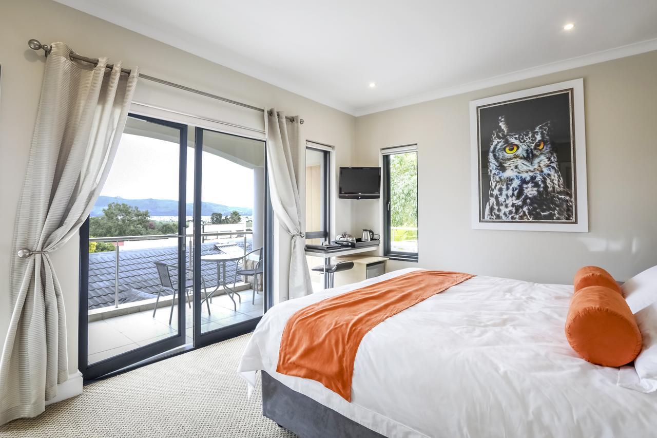 Orange Inn Knysna Esterno foto