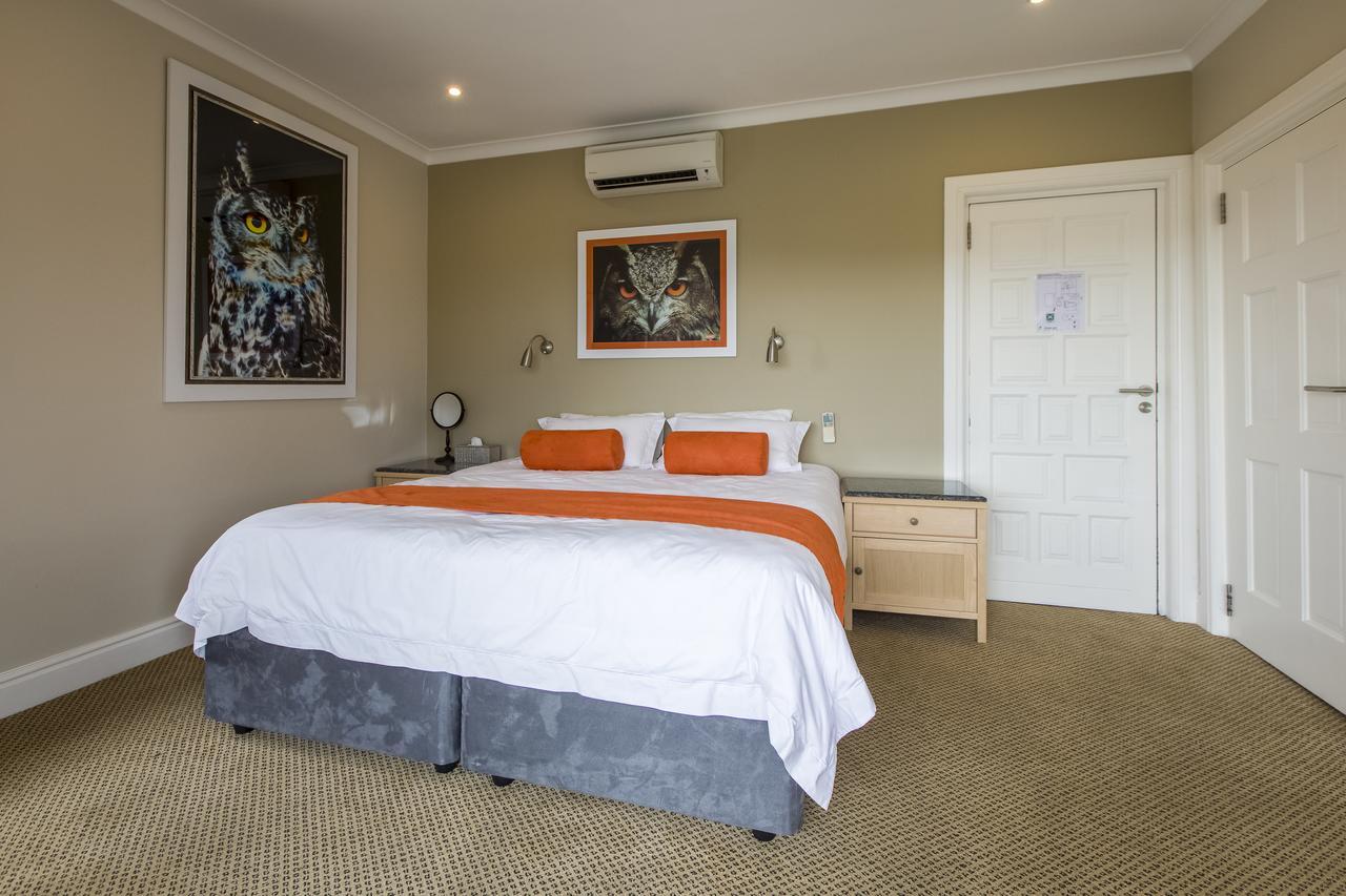Orange Inn Knysna Esterno foto